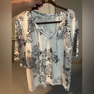 LOFT Black and White Patterned Blouse